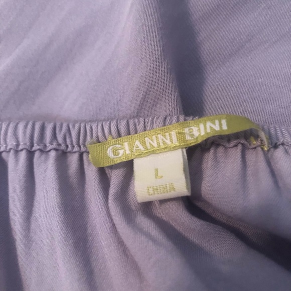 Gianni Bini Shoulder Top - Picture 5 of 5